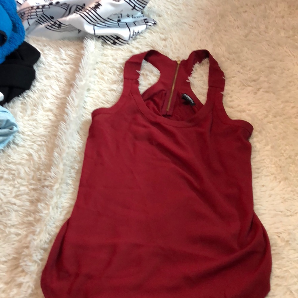 Express tank top